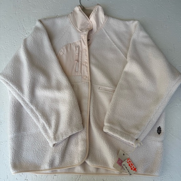 Movement by Free People Cream Hit The Slopes Fleece Jacket Size Large Oversized - Picture 2 of 16